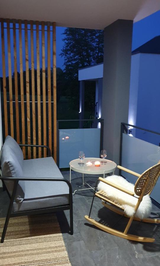 Genius Guest Unique Banovci Apartment Экстерьер фото
